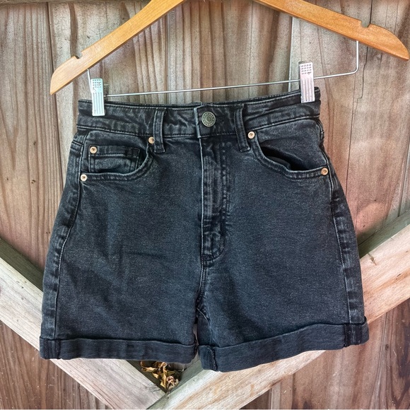 Black Garage Mom Shorts - Picture 2 of 6